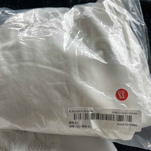 Women’s Plain Cut Out Tie Back Off Shoulder Top In White XL - Picture 10 of 13